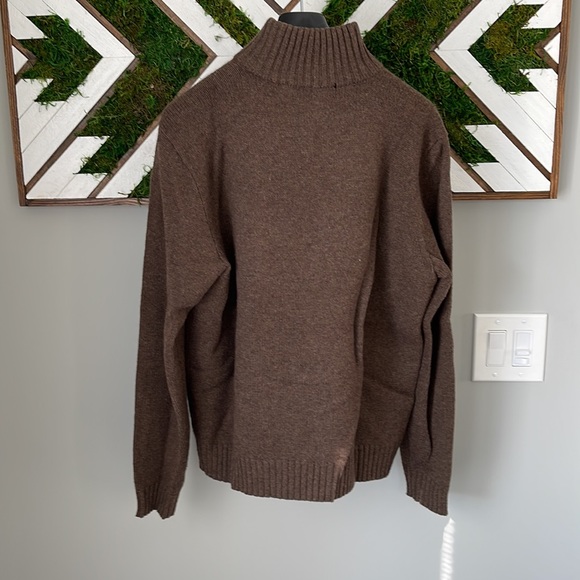 Polo 1/4 Zip Sweater (Large) - Picture 3 of 4